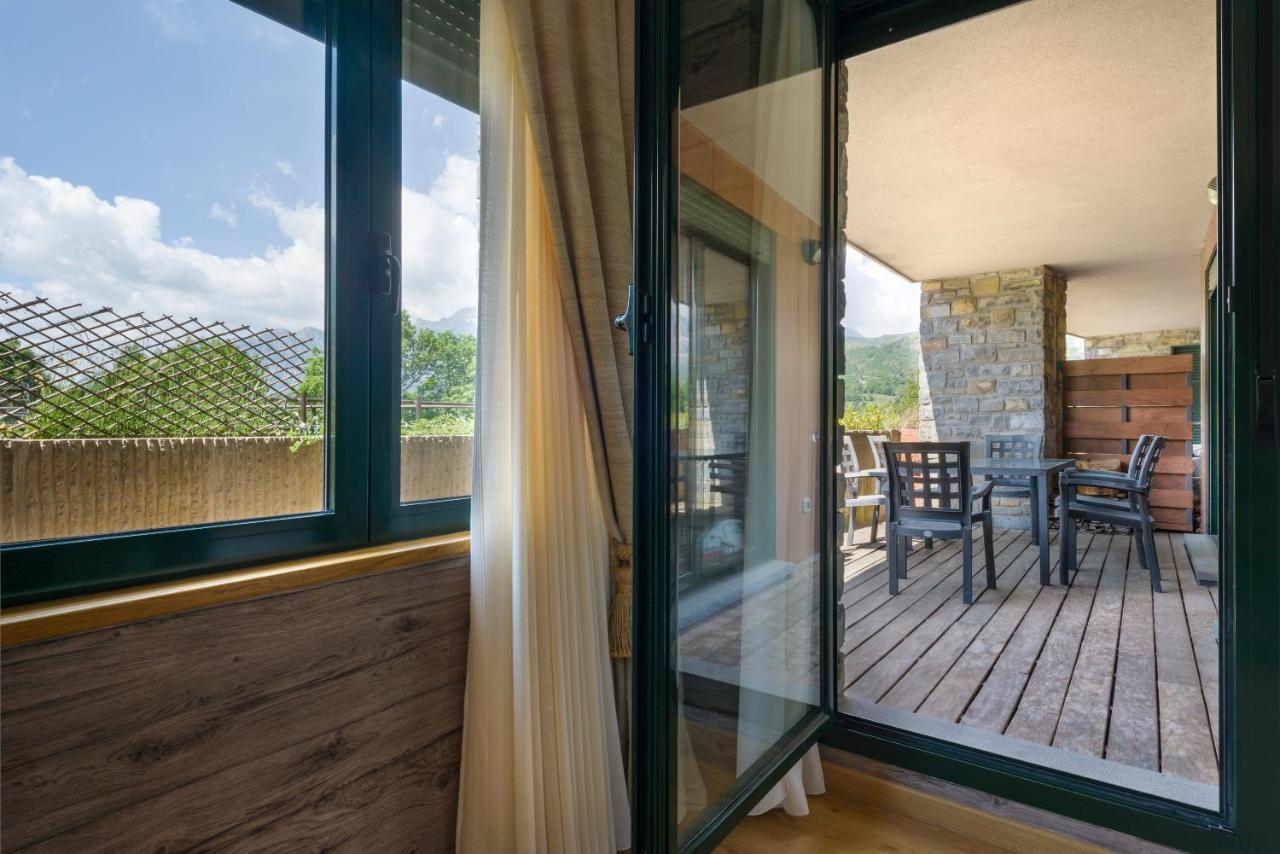 Pena Sabocos II Apartamento Turistico Panticosa Exteriér fotografie